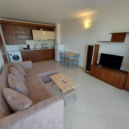 Oasis Four Apartament Lozeneț